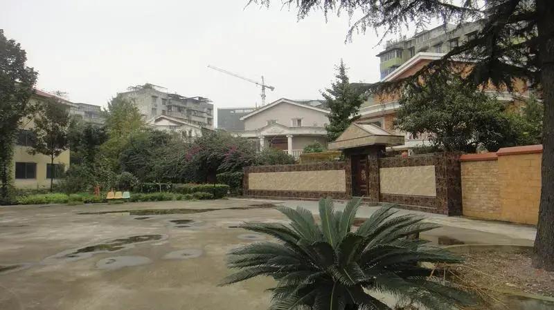 喜宇别墅7室3厅南朝向50000.00元/月出租