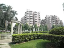 低层精装一房 采光充足 户型方正实用 看房方便