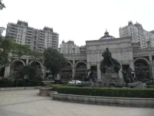 君景湾四期,南北通风,重新装修,配套齐全,交通便利