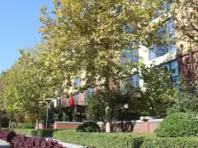 万城华府海园 4室2厅 南 北