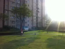 一梯两户,主卧朝南,小户型,交通便利,环境优美