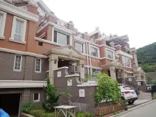 中海英伦官邸别墅 联排 五层 独立车库自带大花园