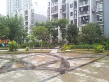 龙洲湾 龙洲花园二房61.8万