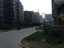 正规商品房 医疗配套成熟 高楼层视野无遮挡 商业配套成熟