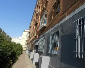 中间楼层 五塔寺 随时看 价格可谈