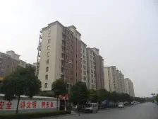 近地铁+沿河景观 税费低 环境清幽好房