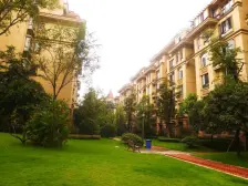 金科阳光小镇清水一房+生活配套齐全+交通方便