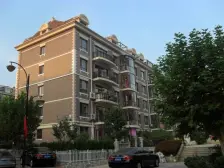 中南路封闭小区一楼户型好位置好光线足带边院