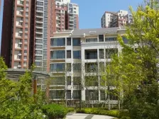 香海小镇电梯小高层 一室一厅简单装修