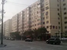 新发小区 房子嘎嘎好 采光充足 一点毛病没有