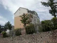 东阁里两室一厅 交通便利 配套成熟 看房提前联系