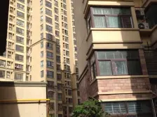 科莫湖畔电梯洋房 满五唯一 无贷款 带露台