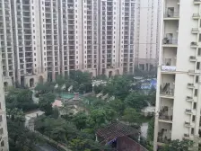 天湖郦都,前后大阳台,装修新,三面采光