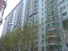 二环,5号线地铁口,一室带50平米露台