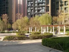 户型方正南北朝向精装业主自住诚意出售