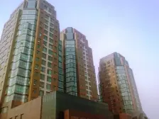 近轻轨站 步行300米 两室跃层 空间大