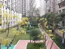 出门轻轨,电梯洋房大跃层,五居室, 朝南,前后中庭