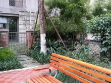 万科 唯一 端户 轻轨就在旁边