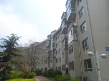 亿达学清园 三室南北 采光好 诚心出售