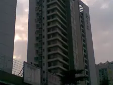 国贸旁 尚书苑2房 中楼层 采光通风好 满五唯一