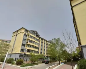 此房满二 采光充足 交通便利 繁华地段 配套齐全