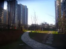 壹品天城,小两室,装修保持好,看房方便,业主诚心卖