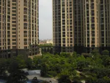 怡翠宏璟 hao装三层别墅,地下一层,前后大花园,