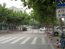 金城小区别墅224平共三层,使用面积300平,70-80平院