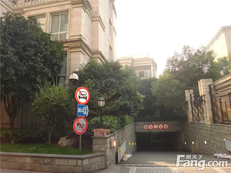 汤臣怡园