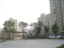 闵浦新苑,原始动迁小两房,位置好,出行便利,税费少