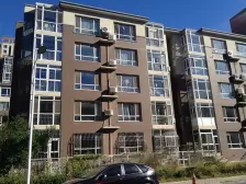 电梯小高层,独立的一室一厅,楼层视野好。