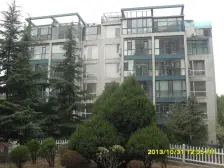 户型规矩南北通透 小区环境好安静 交通方便