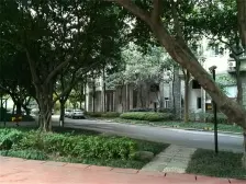 加州新牌坊 龙湖西苑五房