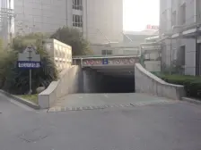 嘉汇国际广场 1室1厅 东南
