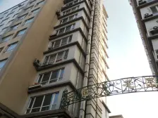 五一广场 商圈 多层洋房 精装修 南北通厅