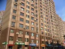 五一广场封闭小区 三室精装修 五明户型 南北通厅