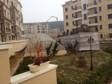 58中小多层洋房二楼一梯两户精装婚房三室两厅两卫