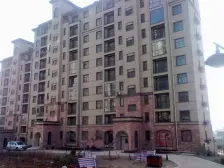 边户全明 低楼层有电梯 精装修两室