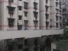 谢家湾 贤园小区三房123万