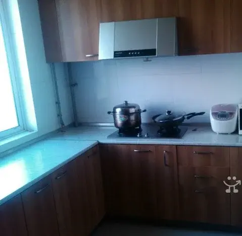 金柏花园二手房出售,三室两厅两卫,二小 ,一中学