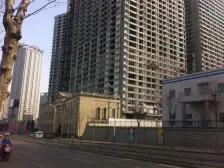 经十路南,上下复式,不临街不靠路,采光好,出行便利