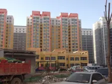 小区配套齐全 交通便利 购物方便 采光好