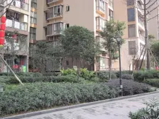 诚心慢慢 卖了换大房子 步行街两室住家装修