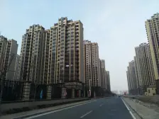 学士府精装两室,中间层,诚心出售,价格可谈。