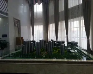 中海商圈 小高层 一梯一户 有车位 储物间 五年外唯一