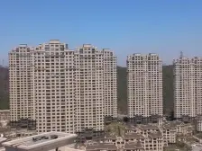 洋房跃层空中别墅三层,两个大露台,全天采光视野好