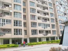 业主诚心出售,交通便利,设施齐全方便,采光好