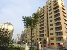 房子精装两室 采光很好 交通便利