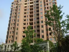 九亭地铁站900米+大三房+精装修拎包住+急售必买