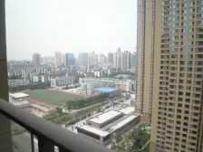 万象城旁 华润精装修,户型格局好,楼层高视野好